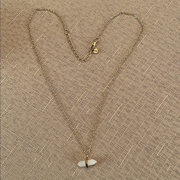 Jewelry - White quartz necklace